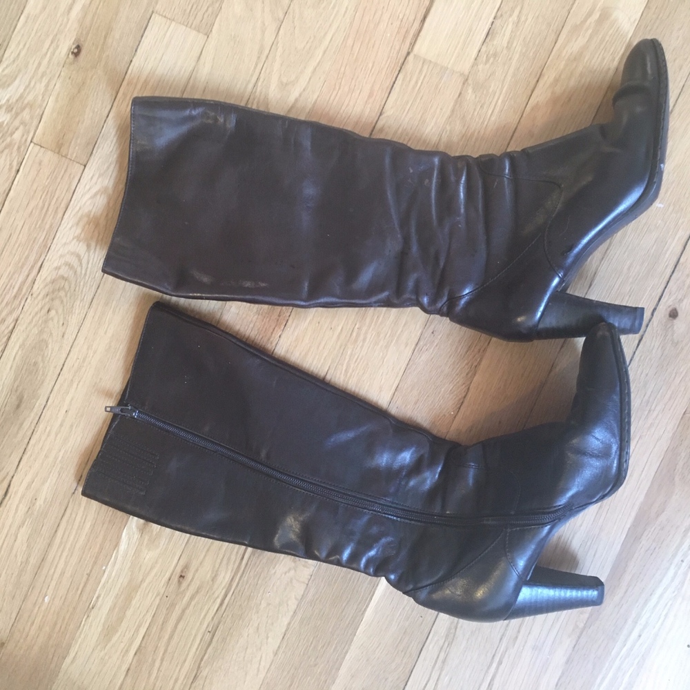 Born - Knee High Heeled Brown Boots